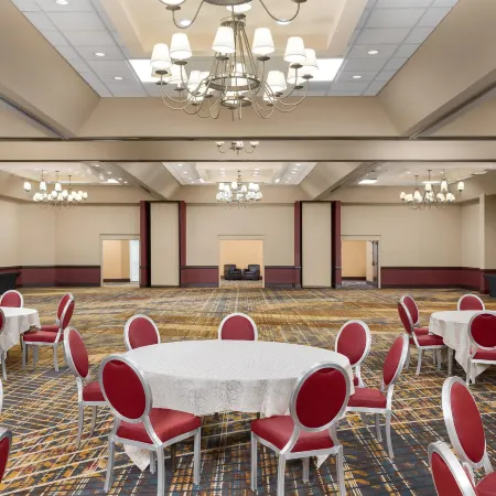 DoubleTree by Hilton Hotel Cincinnati Airport