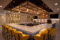 voco Orange County – Airport - Barer