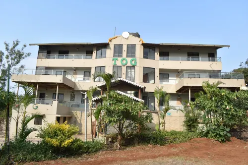 The Olive Green Resort - 3-Star