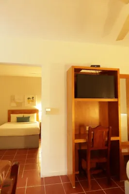 Hotel Posada Real - parking