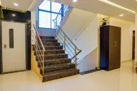 Hotel O Golden Leaf - 2-Star
