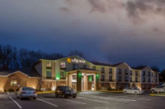 La Quinta Inn & Suites by Wyndham Norwich-Plainfield-Casino Hoteles en 