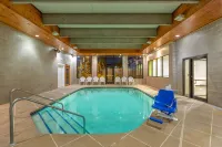 Days Inn by Wyndham Eagan Minnesota Near Mall of America - Uima-altaat