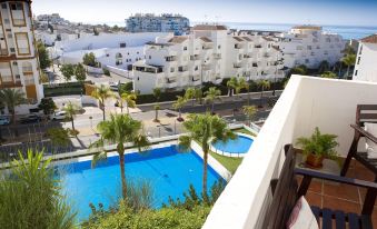Apartment with 2 Bedrooms in Estepona, with Wonderful Sea View, Pool A