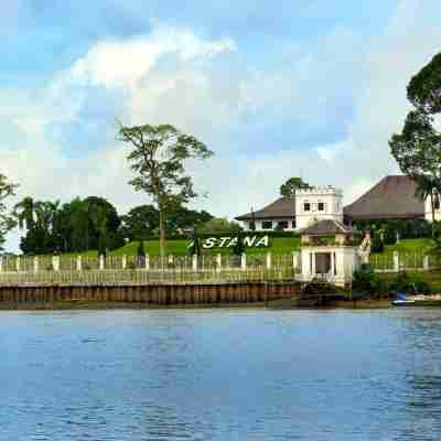 Grand Margherita Hotel Hotel Exterior