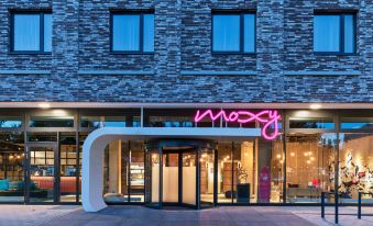 Moxy Hamburg City