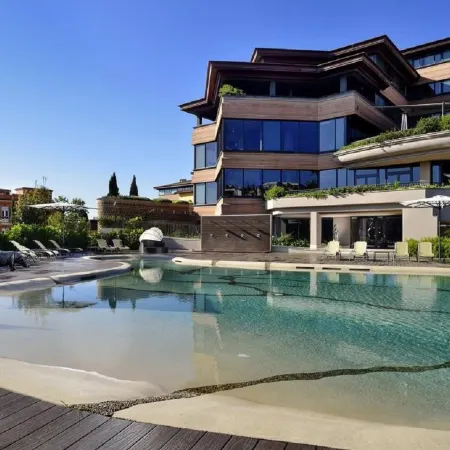 A.Roma Lifestyle Hotel