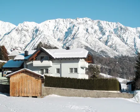 Frisch Hotels in Imst