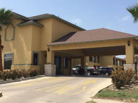 Country Hill Inn & Suite Eagle Pass