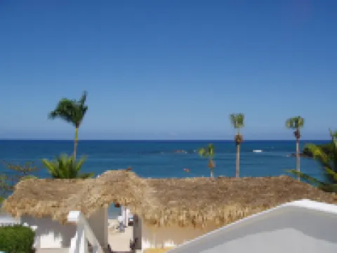 3Br Villa with VIP Access - All Inclusive Program with Alcohol Included.