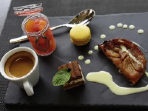 ノボテル バイユー