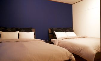 Apartment No. 2 Swan