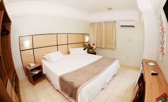 Verdes Vales Lazer Hotel - Housity