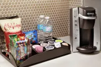 Embassy Suites by Hilton Montreal Airport - Airport Shuttle