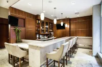 Hilton Garden Inn West 35th Street - 駐車場