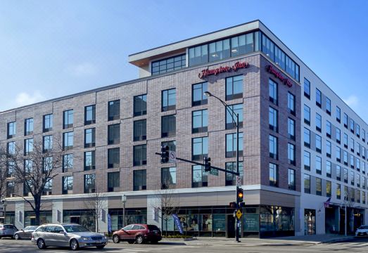 Hampton Inn Chicago North/Loyola Station