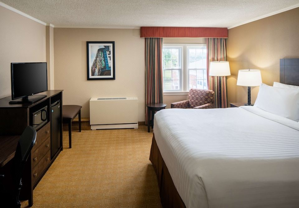 pet friendly hotels in plymouth indiana