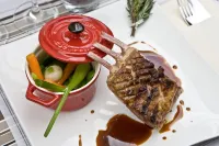 Best Western Plus Hotel des Francs Hotels in Coucy-le-Chateau-Auffrique