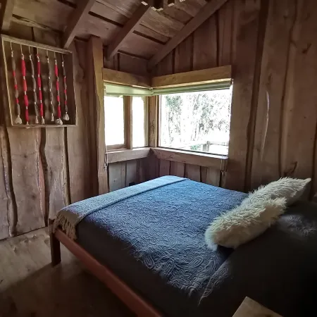 Wonderful Rustic Cabin 2, with Native Logs, on the Banks of the Trancura River