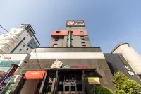 Yeosu Hotel Sixty Các khách sạn gần Yeulmaru