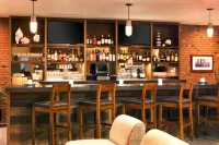 Four Points by Sheraton - San Francisco Bay Bridge - bar