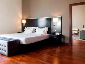 AC 호텔 팔라시오 데 산타 아나 어 메리어트 럭셔리 & 라이프스타일 호텔