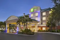 Holiday Inn Express & Suites SARASOTA EAST - I-75 by IHG - breakfast