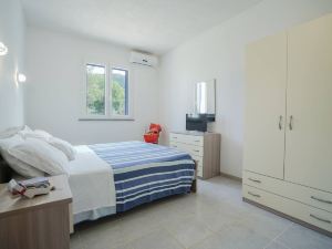 Villaggio Residence Emmesse Trilocal 3 Rooms