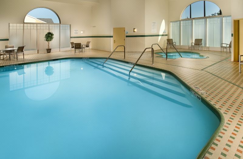 Holiday Inn Express & Suites Manassas by IHG photo 2