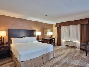 Holiday Inn Express & Suites Costa Mesa