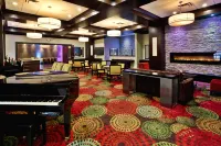 Holiday Inn & Suites Chicago Northwest - Elgin Hotels in West Dundee