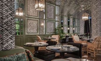 NH Collection Valencia Colon