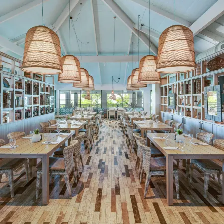 Baker's Cay Resort Key Largo, Curio Collection by Hilton