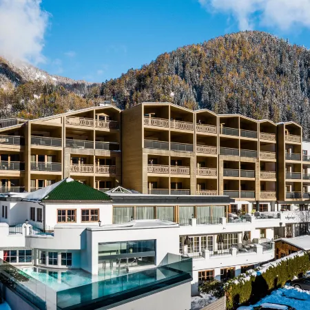 Falkensteiner Hotel Falkensteinerhof l 4 Star Superior