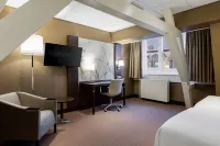 NH Centre Utrecht Hotels in De Bilt