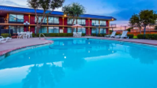 北門貝斯特韋斯特酒店