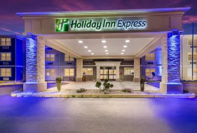 Holiday Inn Express Plymouth Hotels near Brewster Gardens