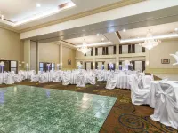Clarion Hotel & Conference Center Sherwood Park Hotels in Strathcona County