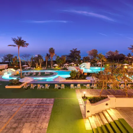InterContinental Hotels MUSCAT by IHG