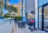 Direct Collective - Sea Breeze Mooloolaba Hotels in Buddina