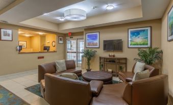 Candlewood Suites South Bend Airport