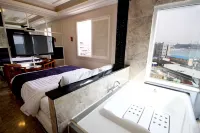 Ulsan Ilsan Myeongpoom Kobos - 3 ดาว