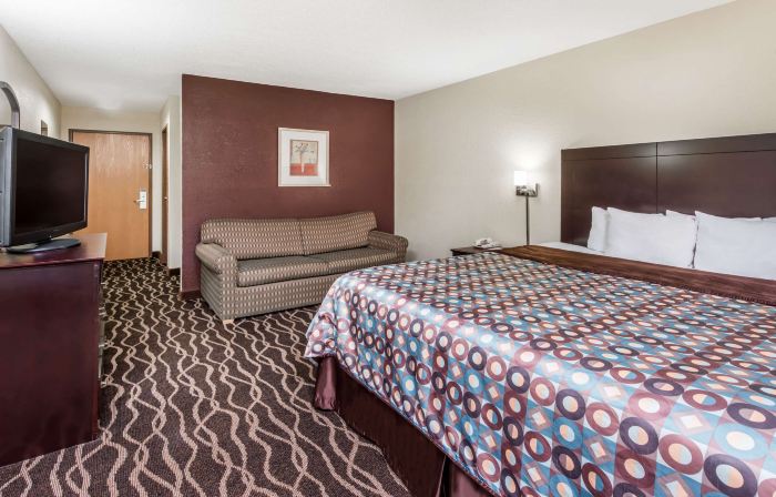 Days Inn & Suites by Wyndham Casey