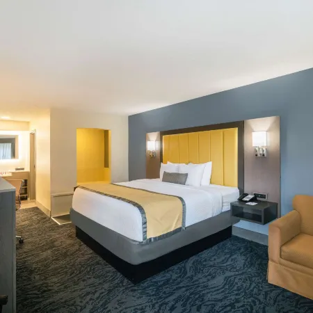 Baymont by Wyndham Franklin/Cool Springs