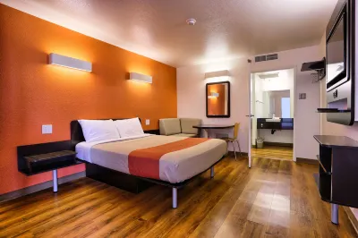 Super 8 by Wyndham Petaluma Hotels in Petaluma
