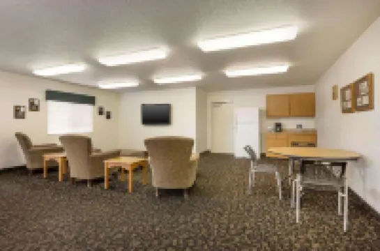 Travelodge by Wyndham Alpine