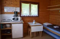 Camping du Lac - Terracamps Hotels in Egletons