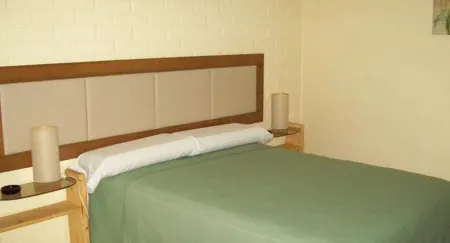 Muras Apart Hotel Отели в г. Гуаймальен