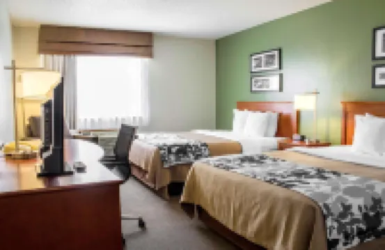 Sleep Inn & Suites Hotels in Charles City