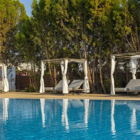 Leonardo Crystal Cove Hotel & Spa – Adults Only